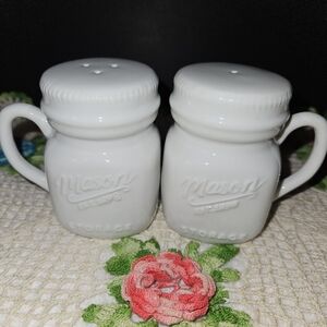 New Mason Jar White Salt and Pepper Shakers Farmhouse Décor. No Box